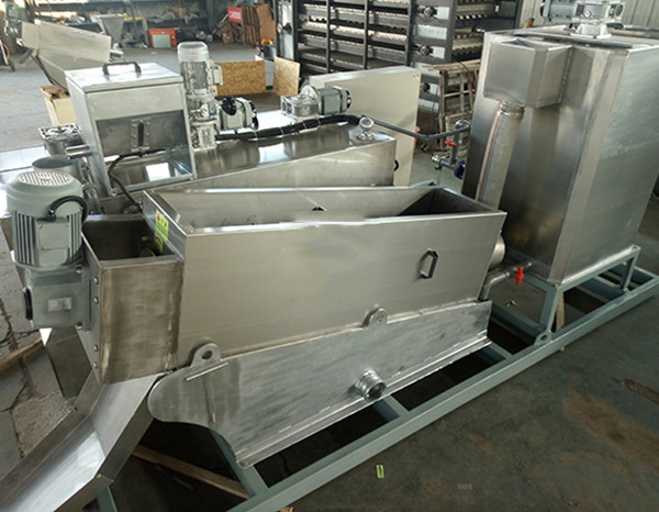 士元直角減速機(jī)在疊螺機(jī)上的應(yīng)用