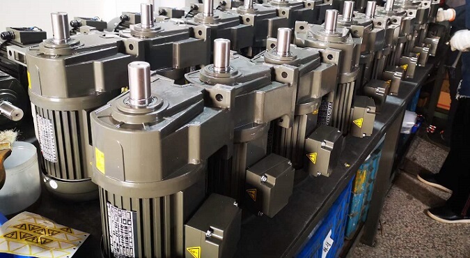 士元電機GH28-750-15S臥式減速馬達